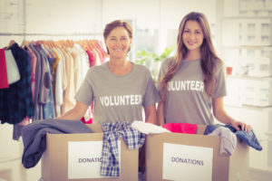 Women Volunteering 